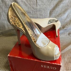Guess Women's Hondo3 Patent Peep Toe Platform Heels - Taupe